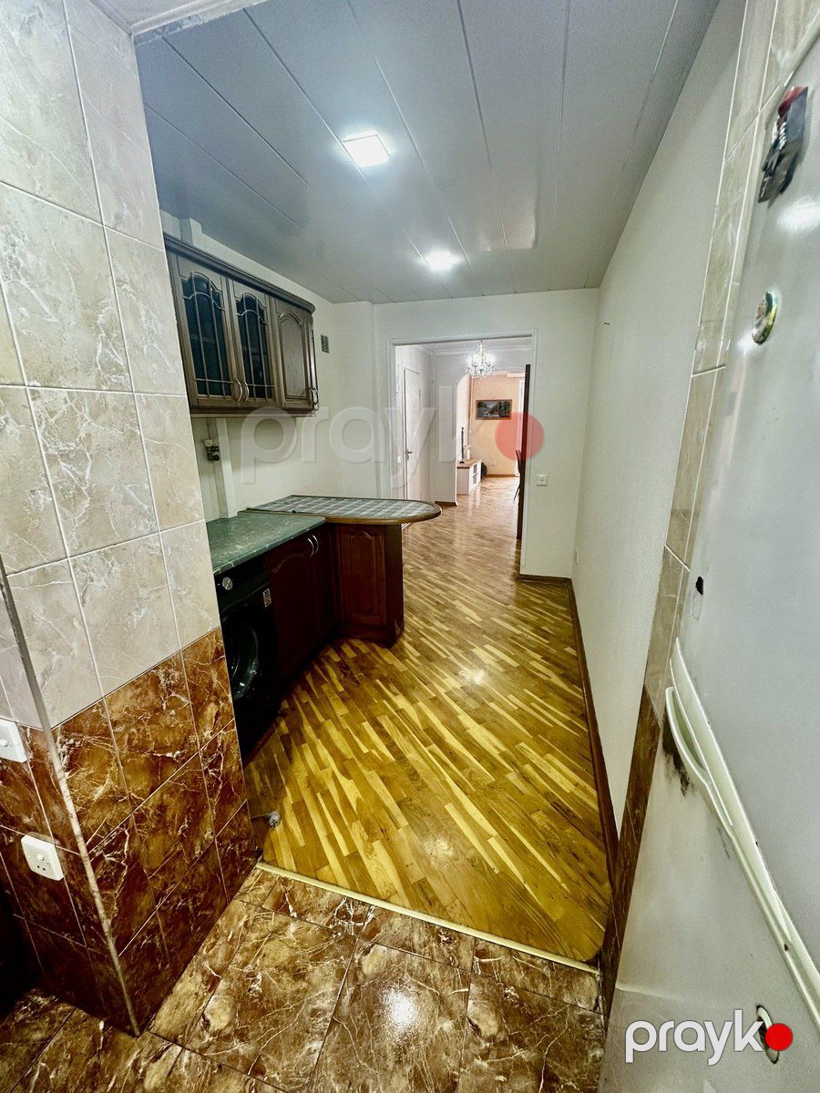 İcarəyə verilir 2 otaqlı köhnə tikili 88 m² — Mənzil, Bakı (7)