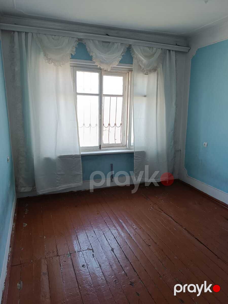 Satılır 4 otaqlı köhnə tikili 102 m² — Mənzil, Bakı (3)