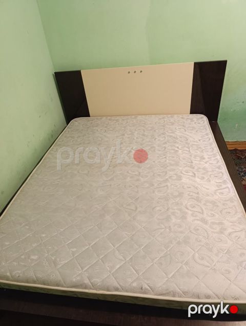 Taxt baza daxil satılır qiymət 80 m Ərazi Hövsan Nigar 74