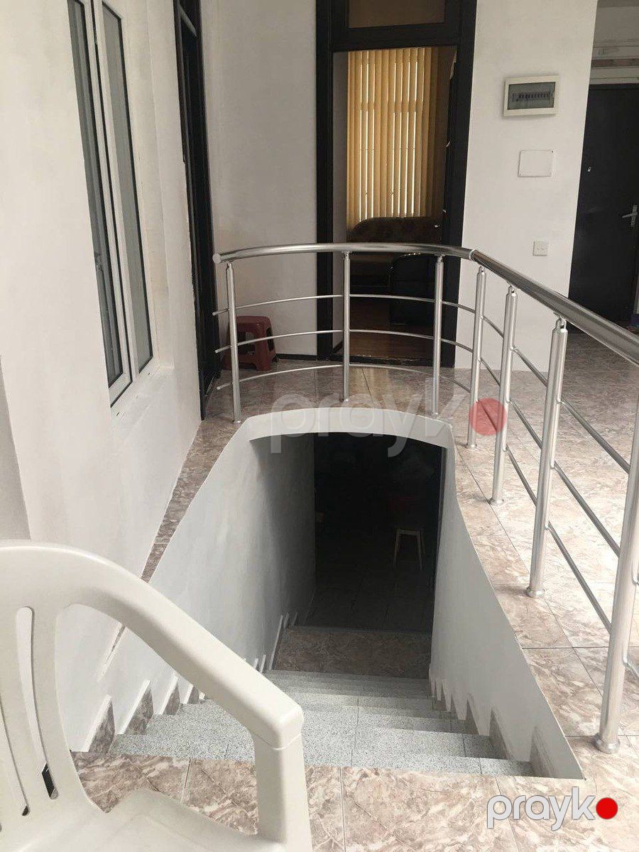 Satılır 3 otaqlı köhnə tikili 82 m² — Mənzil, Bakı (2)