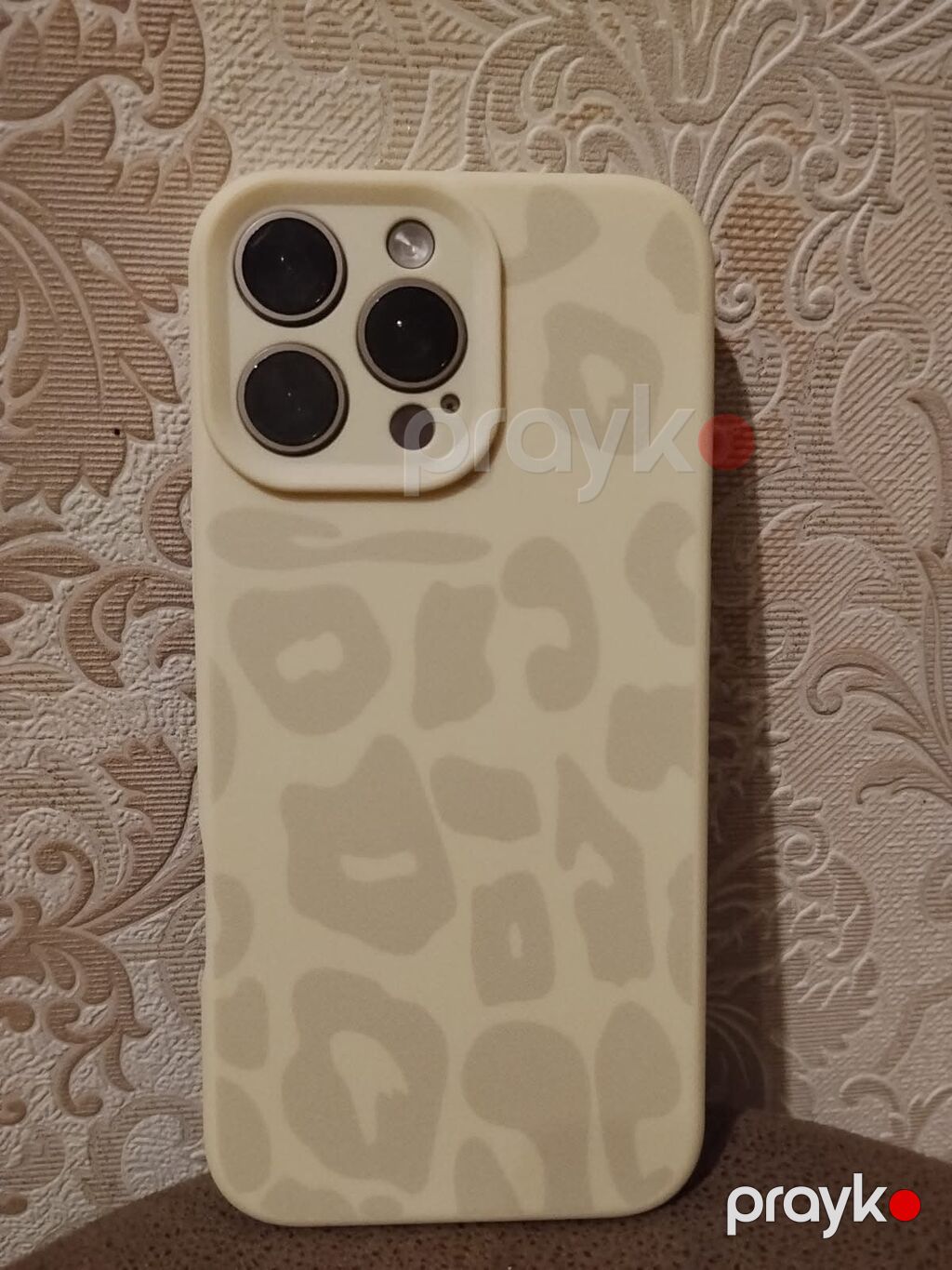 Iphone 16 pro max ucun case, yeni ve cox az islenmis. 1 eded 5 Azn — Qoruyucu plivelər, Bakı (7)