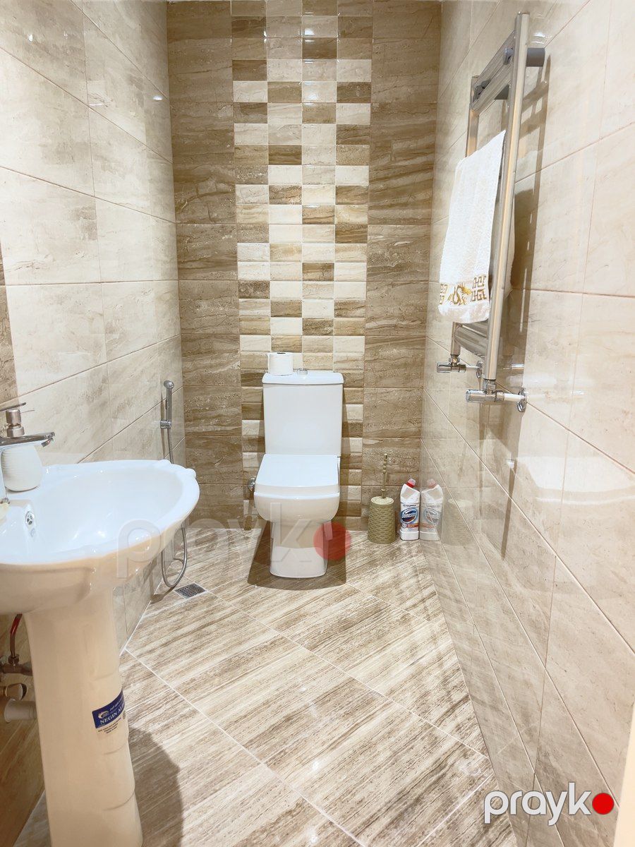 İcarəyə verilir 4 otaqlı yeni tikili 141 m² — Mənzil, Bakı (8)