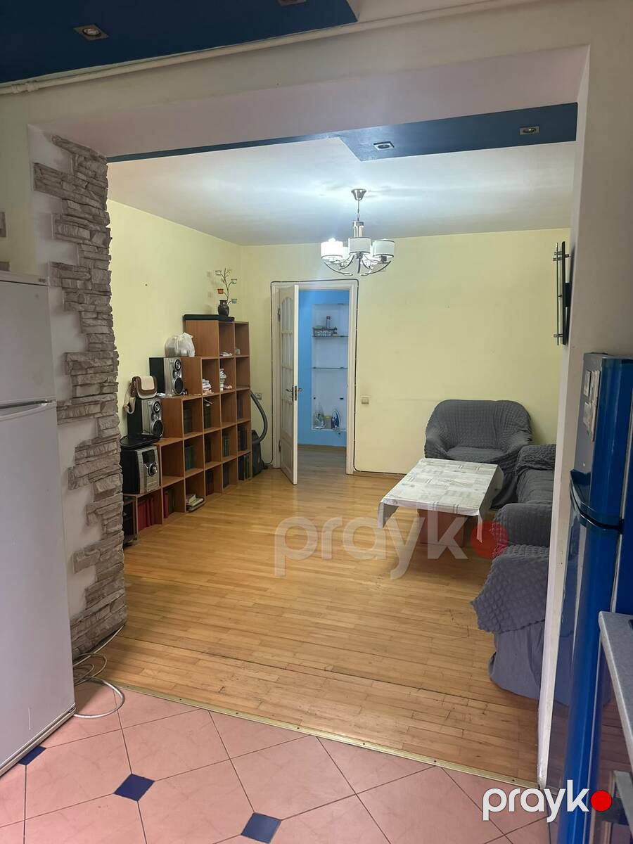 Satılır 3 otaqlı köhnə tikili 70 m² — Mənzil, Bakı (2)