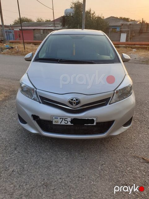 Toyota Yaris, 1.3 L, 2012 il, 138 000 km — Bakı