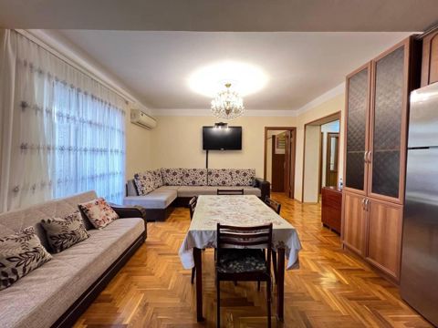 Satılır 4 otaqlı yeni tikili 100 m² — Bakı