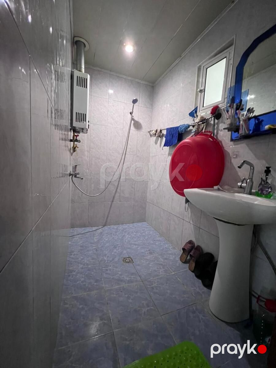 Satılır 4 otaqlı köhnə tikili 78 m² — Mənzil, Bakı (8)