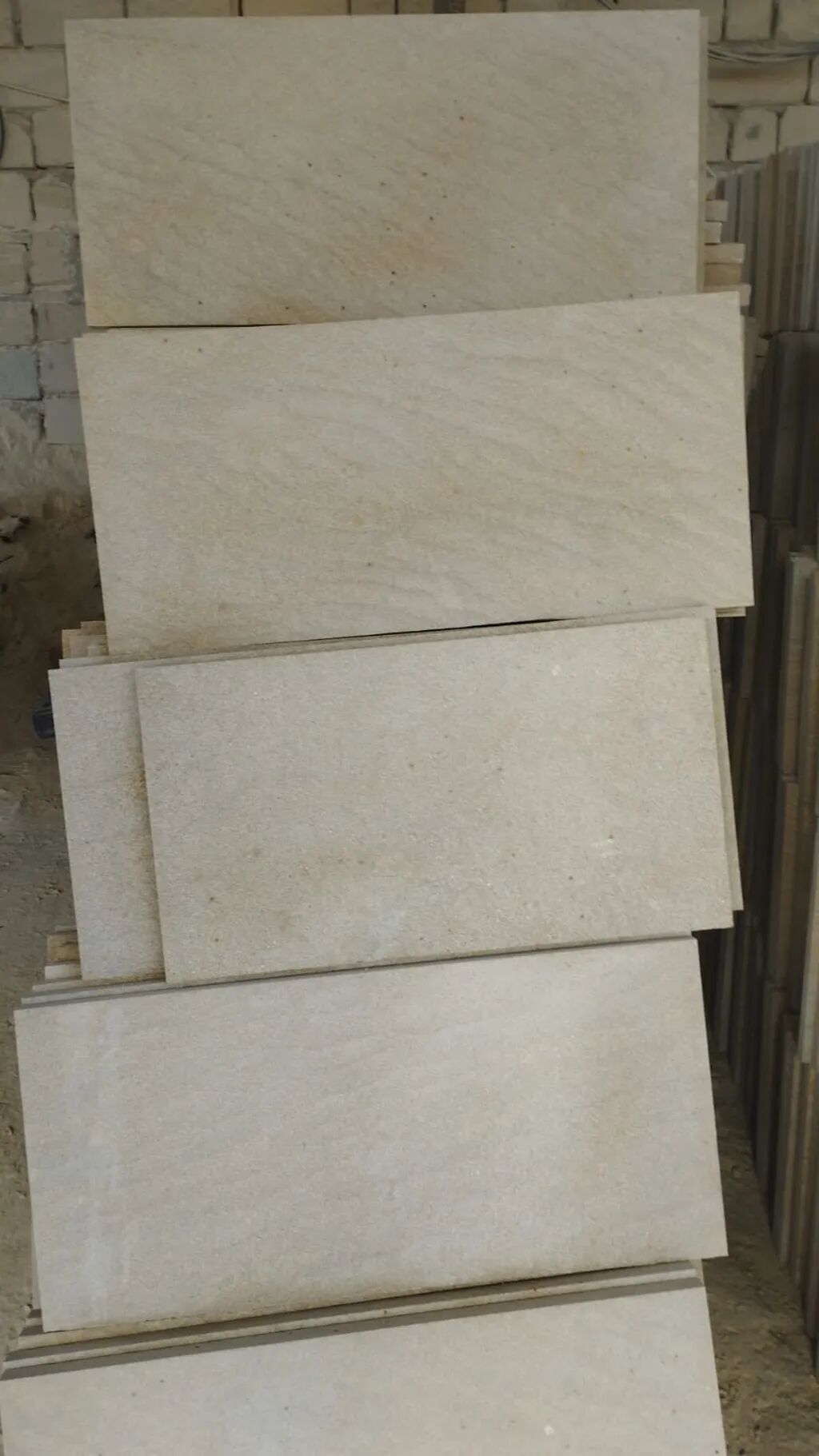 Her Növ Aglay Daşlari 3 Manat — Plitka və örtü materialları, Bakı (3)
