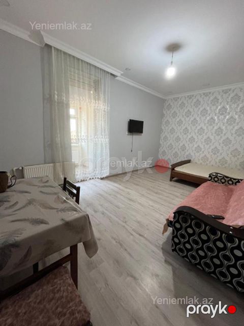 Kirayə 1 otaqlı Bina evi menzil (Köhnə tikili), 30 m², Sumqayıt şəh — Sumqayıt