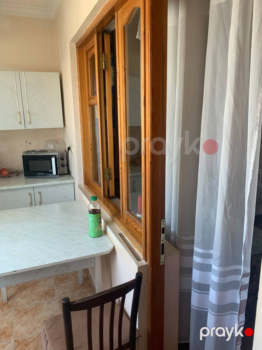 Satılır 2 otaqlı köhnə tikili 70 m² — Mənzil, Bakı (11)