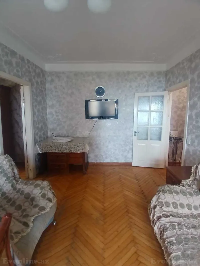 Kirayə verilir 2 otaqlı Mənzil Köhnə tikili 30 m² Bakı, Səbail r