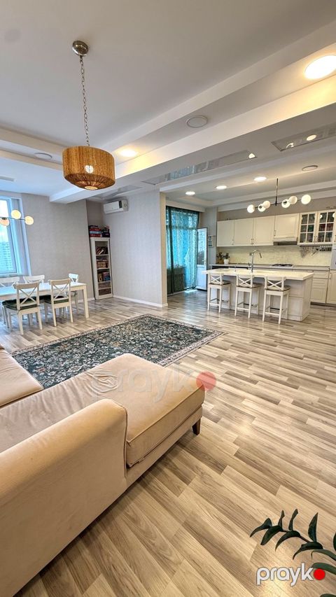 Satılır 3 otaqlı yeni tikili 112 m² — Bakı