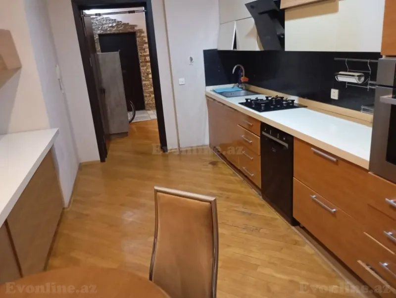 Kirayə verilir 3 otaqlı Mənzil Yeni tikili 165 m² Bakı, Nəsimi r., 28 May m — Mənzil, Bakı (8)