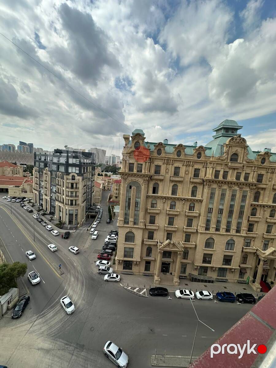 Satılır 4 otaqlı yeni tikili 180 m² — Mənzil, Bakı (10)