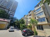 Satılır 3 otaqlı köhnə tikili 70 m² — Abbas