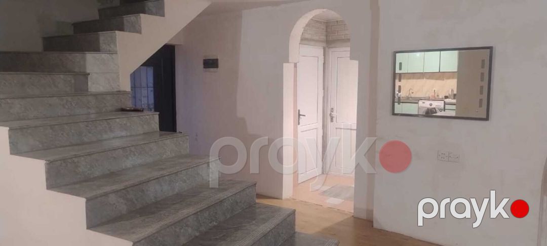 Satılır 8 otaqlı həyət evi/bağ evi 300 m² — Ev, villa, Bakı (11)