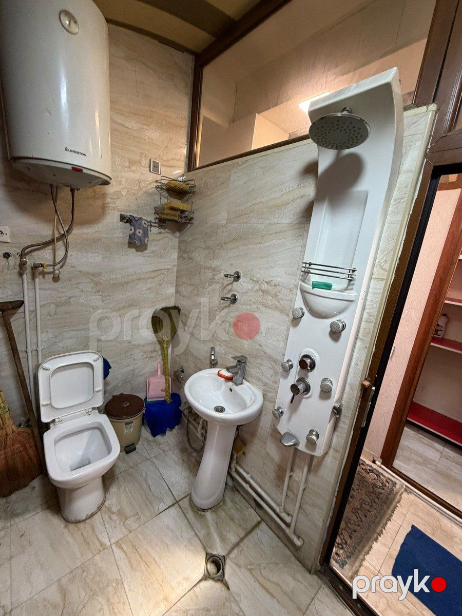 İcarəyə verilir 1 otaqlı köhnə tikili 35 m² — Mənzil, Bakı (9)