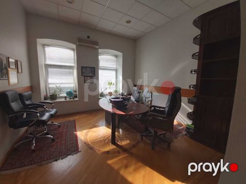 İcarəyə verilir 4 otaqlı ofis 110 m² — Bakı