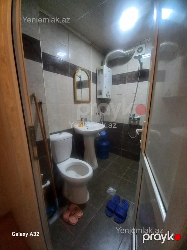 Satılır 2 otaqlı Bina evi menzil (Köhnə tikili), 45 m², 3-cü mikrorayon — Mənzil, Sumqayıt (9)