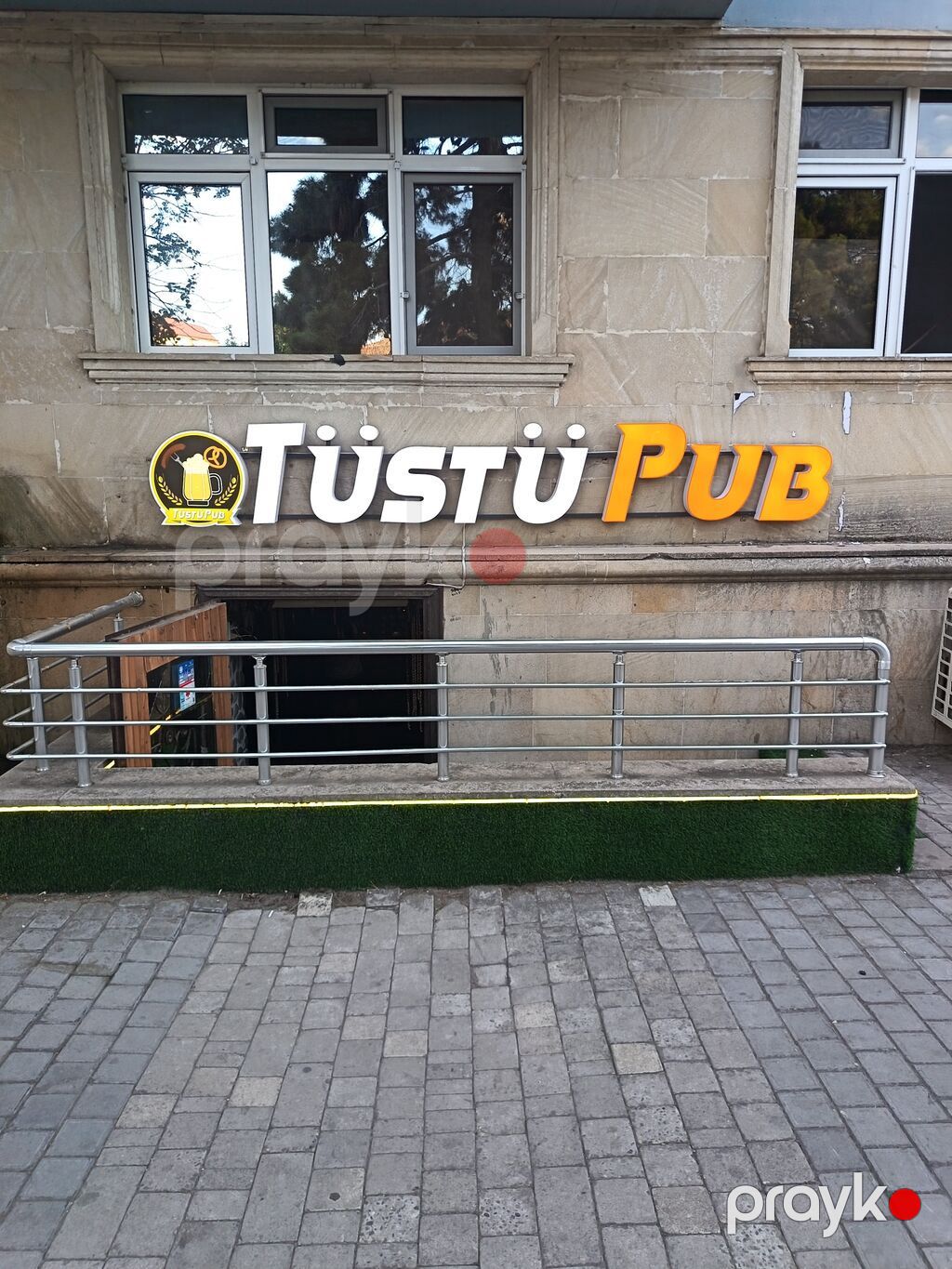 Ofisiant tələb olunur, Pivə barı, Gündəlik ödəniş, 18-29 yaş, 1-2 illik təcrübə — Restoranlar, Turizm, Sumqayıt (2)