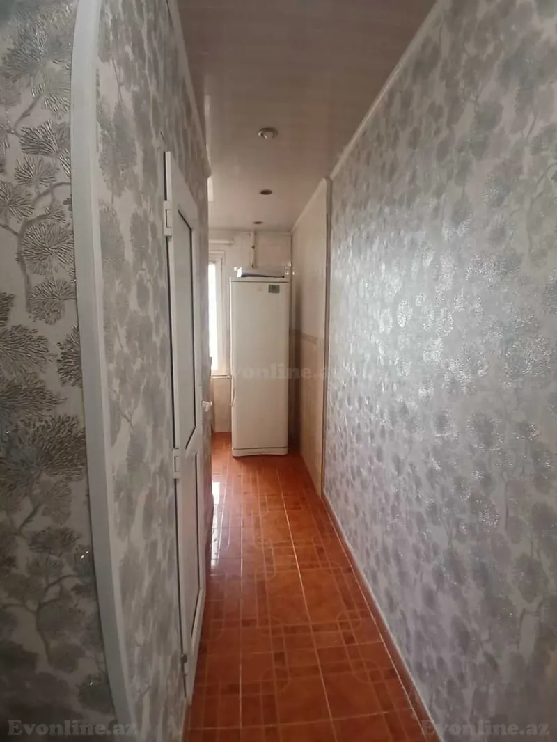 Kirayə verilir 2 otaqlı Mənzil Köhnə tikili 30 m² Bakı, Səbail r — Mənzil, Bakı (8)