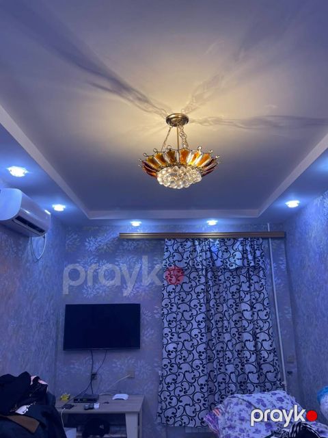 Satılır 1 otaqlı köhnə tikili 40 m²