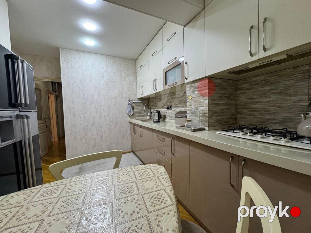Satılır 3 otaqlı köhnə tikili 100 m² — Mənzil, Bakı (4)