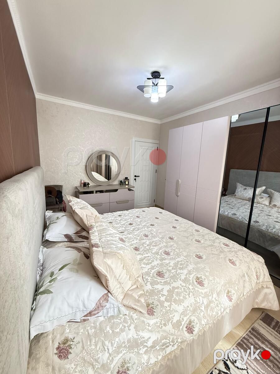 Satılır 4 otaqlı köhnə tikili 110 m² — Mənzil, Bakı (8)