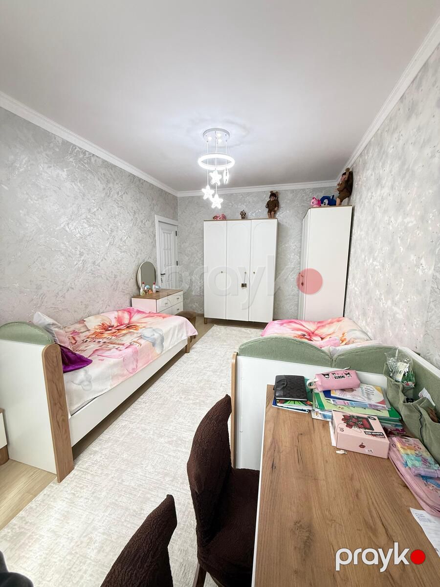 Satılır 4 otaqlı köhnə tikili 110 m² — Mənzil, Bakı (12)