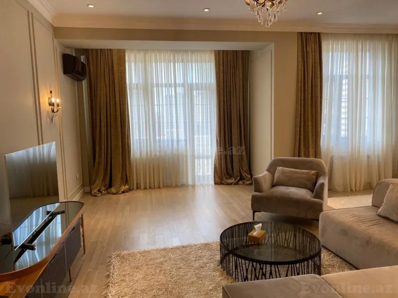 Kirayə verilir 3 otaqlı Mənzil Yeni tikili 160 m² Bakı, Yasamal r., Elmlər Akademiyası m — Mənzil, Bakı (4)