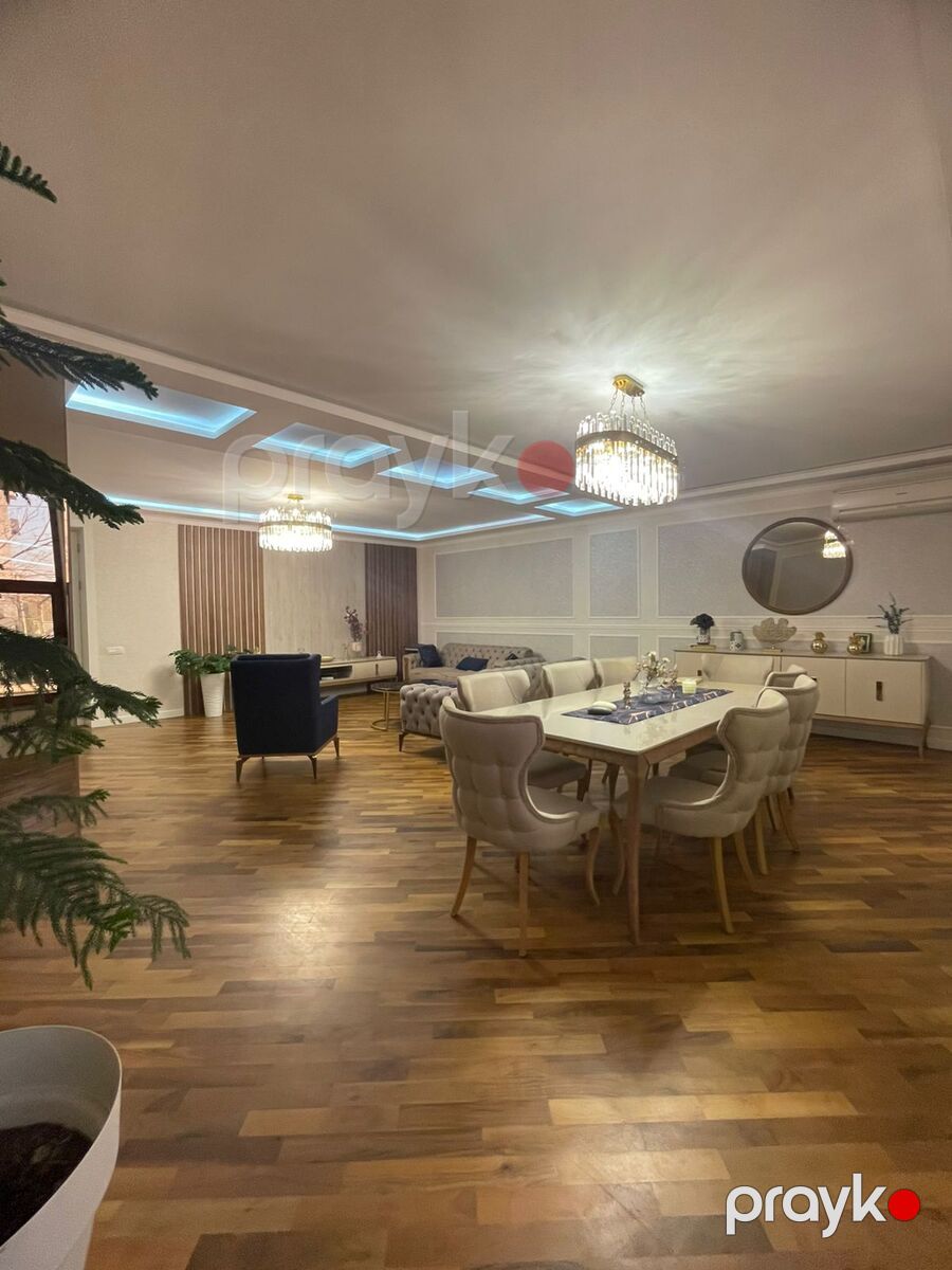Satılır 13 otaqlı həyət evi/bağ evi 900 m² — Ev, villa, Bakı (11)