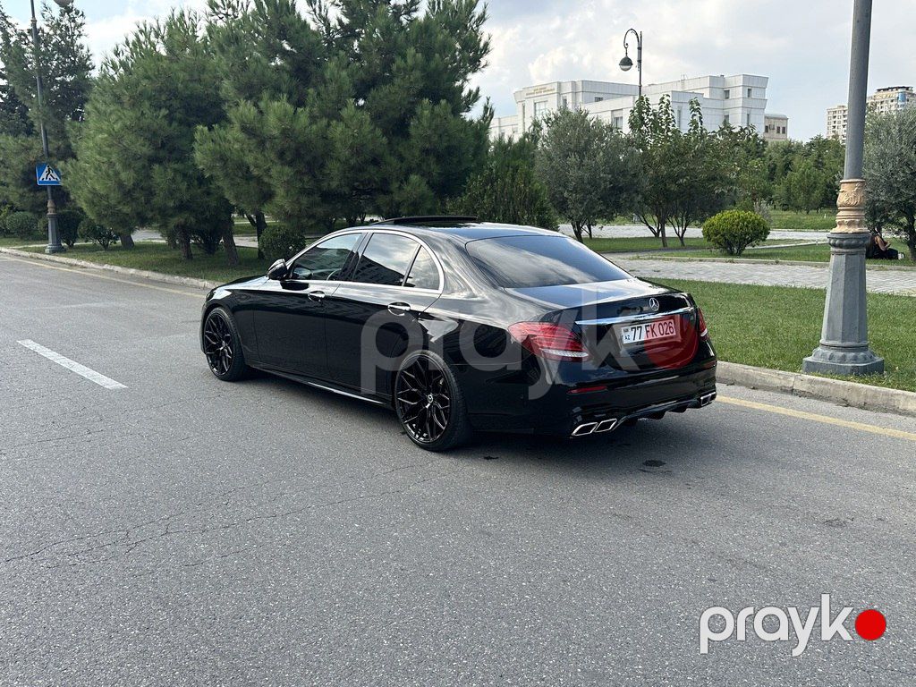 Mercedes E 220 d, 2.0 L, 2018 il, 129 000 km — Avtomobillər, Bakı (8)