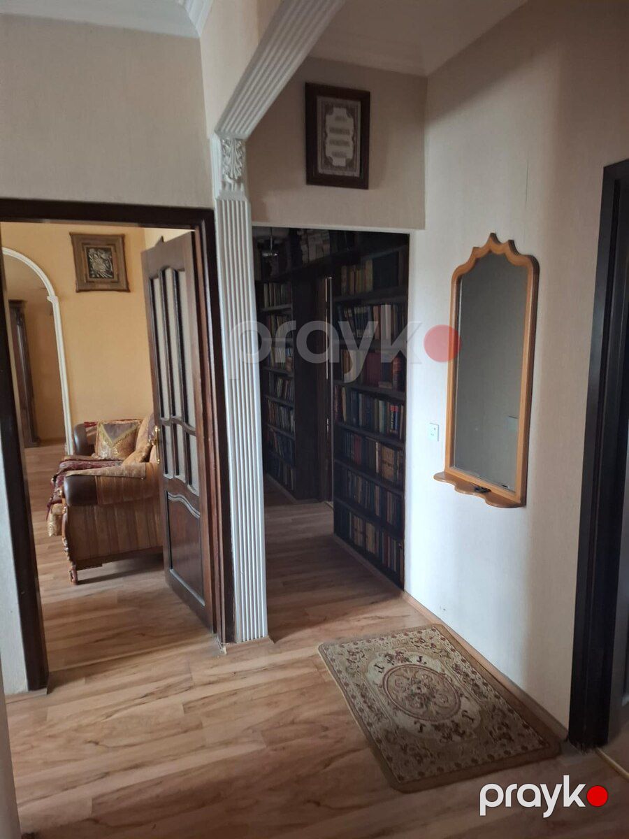 4-otaqlı mənzil, 8-ci mkr., 120 m² — Mənzil, Bakı (4)