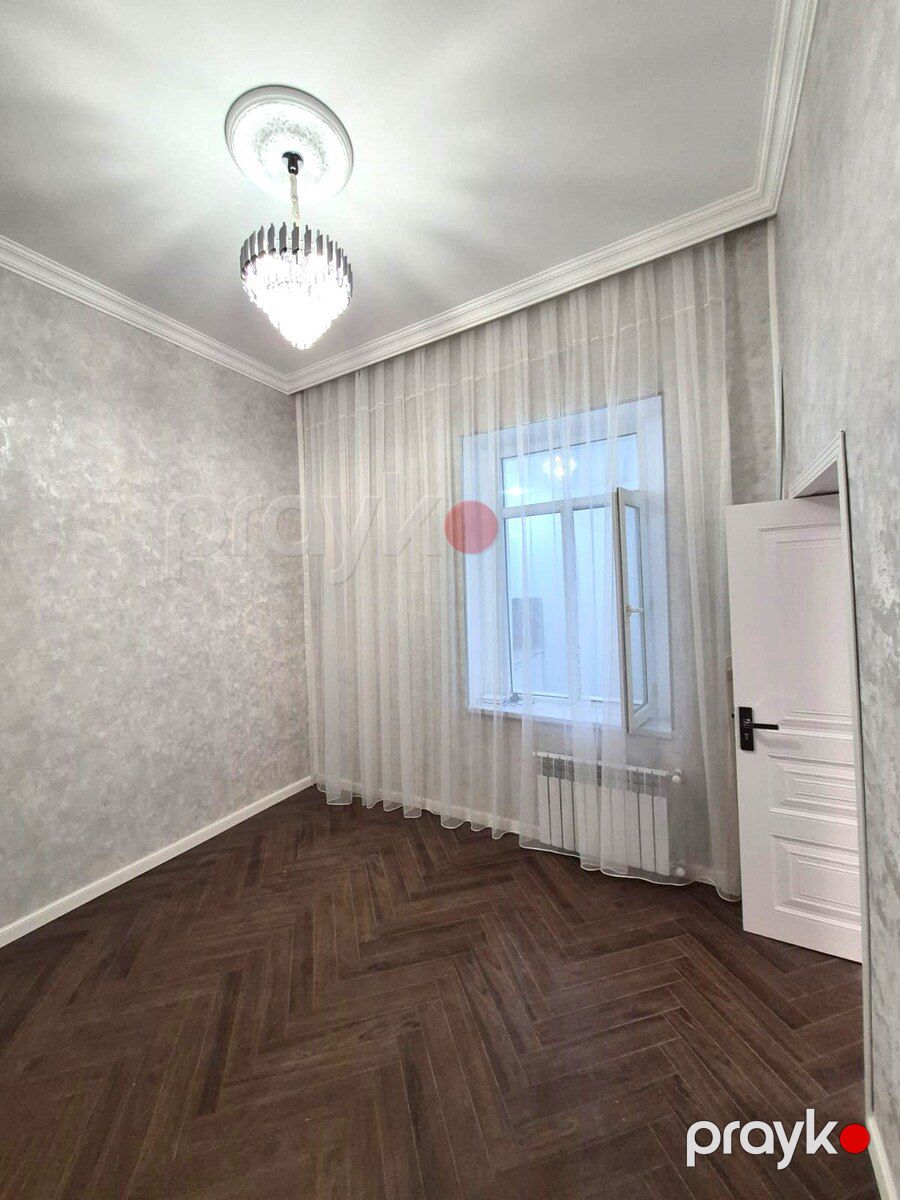 Satılır 2 otaqlı köhnə tikili 60 m² — Mənzil, Bakı (8)