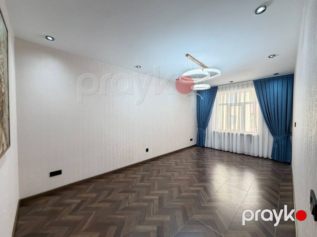 Satılır 2 otaqlı köhnə tikili 60 m² — Mənzil, Bakı (2)
