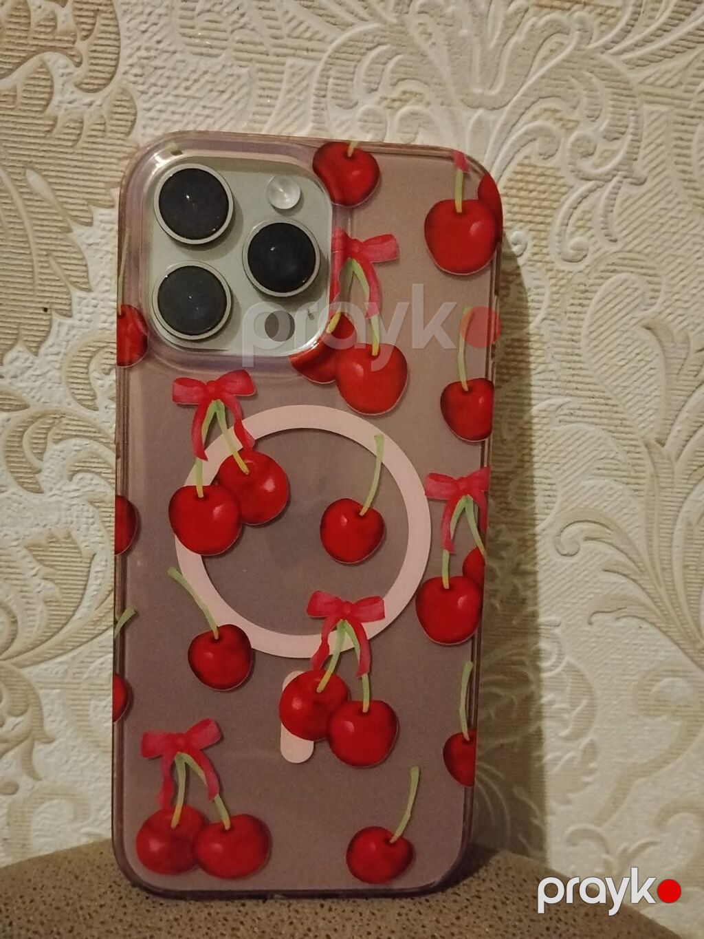 Iphone 16 pro max ucun case, yeni ve cox az islenmis. 1 eded 5 Azn — Qoruyucu plivelər, Bakı (2)