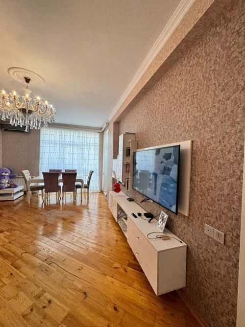 Satılır 2 otaqlı yeni tikili 86 m² — Bakı