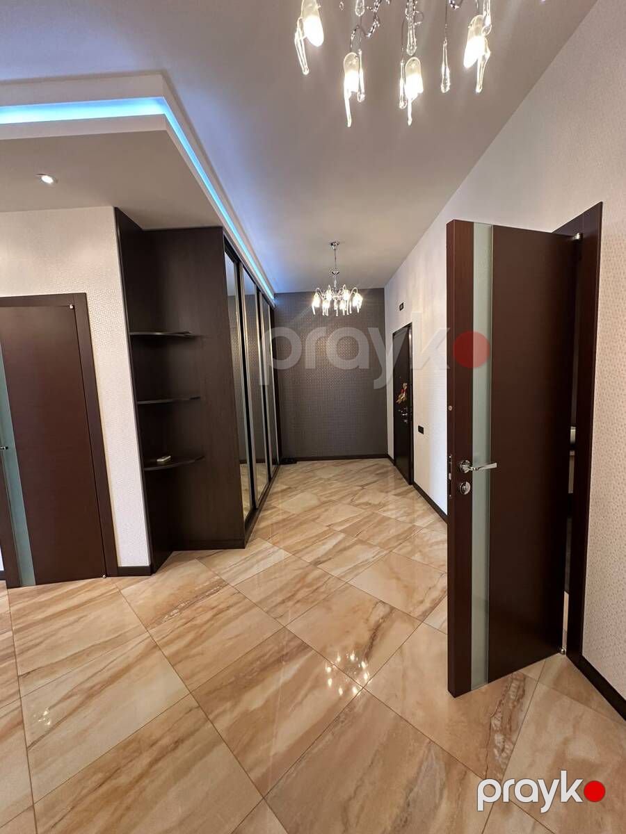 Satılır 4 otaqlı yeni tikili 180 m² — Mənzil, Bakı (4)