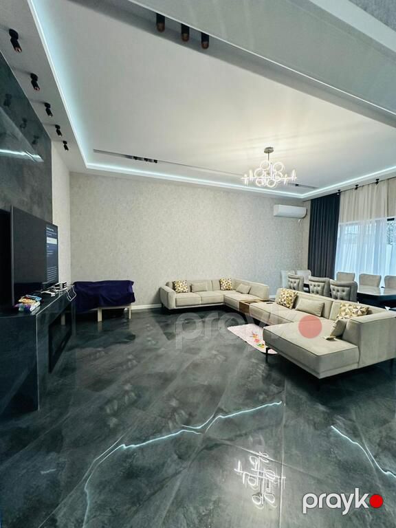 İcarəyə verilir 4 otaqlı həyət evi/bağ evi 230 m² — Ev, villa, Bakı (11)