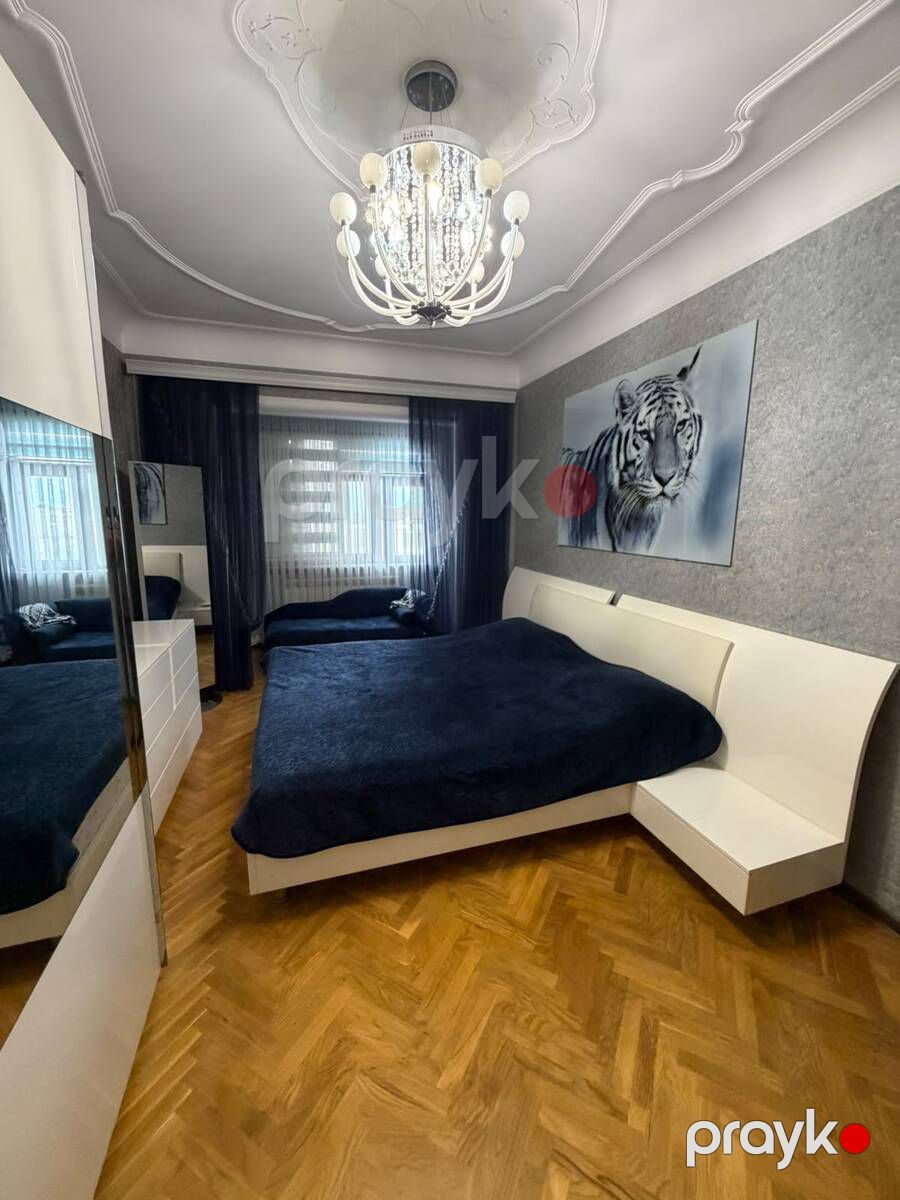 Satılır 3 otaqlı köhnə tikili 90 m² — Mənzil, Bakı (9)