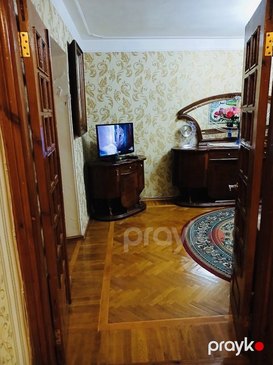 Satılır 3 otaqlı köhnə tikili 70 m² — Mənzil, Bakı (4)