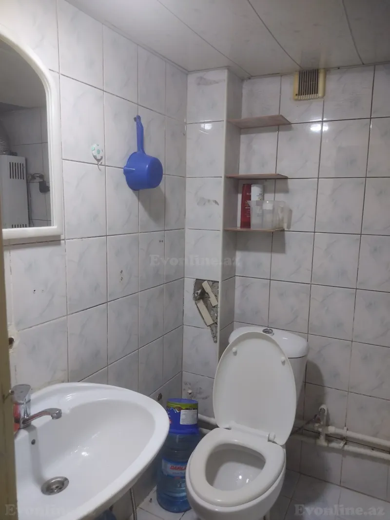 Kirayə verilir 1 otaqlı Mənzil Köhnə tikili 30 m² Bakı, Nizami r., Xalqlar Dostluğu m — Mənzil, Bakı (6)
