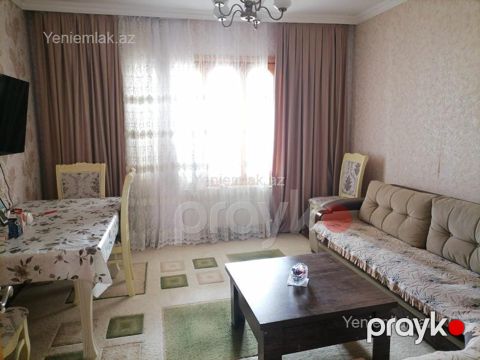 Satılır 3 otaqlı Bina evi menzil (Köhnə tikili), 72 m², 18-ci mikrorayon — Sumqayıt