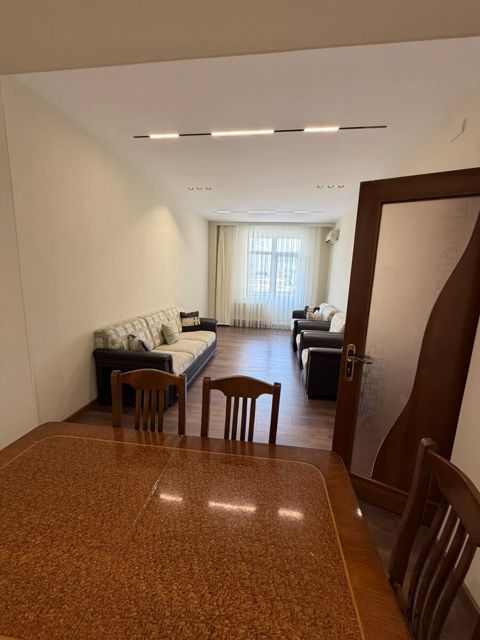 Satılır 3 otaqlı yeni tikili 125 m² — Bakı