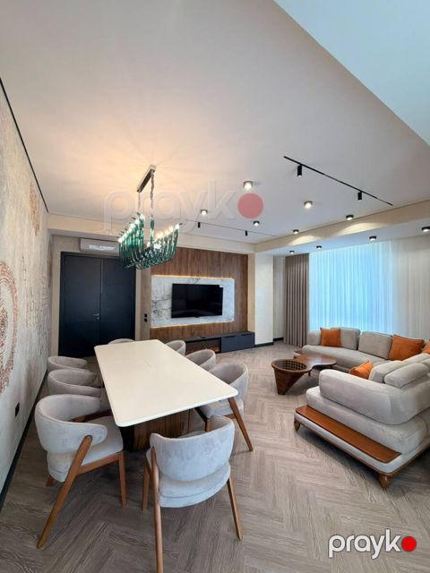 Satılır 3 otaqlı yeni tikili 142 m²