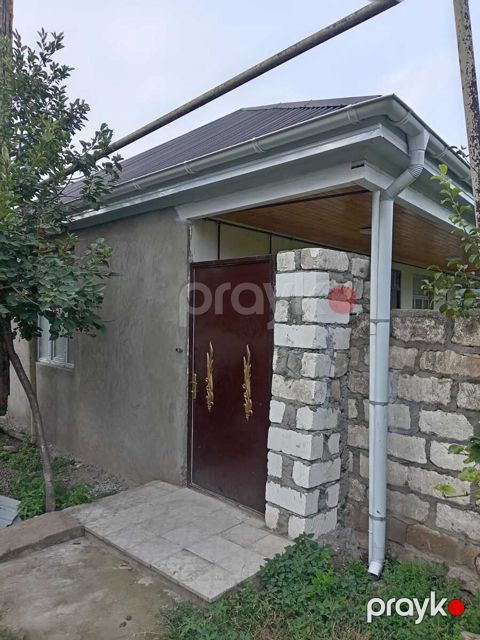 İcarəyə verilir 4 otaqlı həyət evi/bağ evi 80 m²