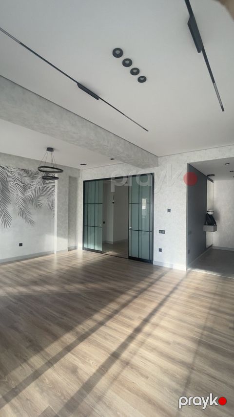 Satılır 4 otaqlı yeni tikili 182 m²