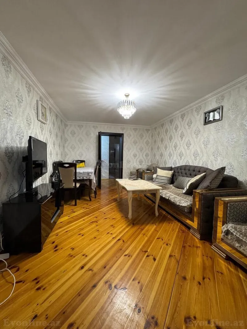 Satılır 3 otaqlı Mənzil Köhnə tikili 67 m² Bakı, Yasamal r., İnşaatçılar m — Mənzil, Bakı (7)