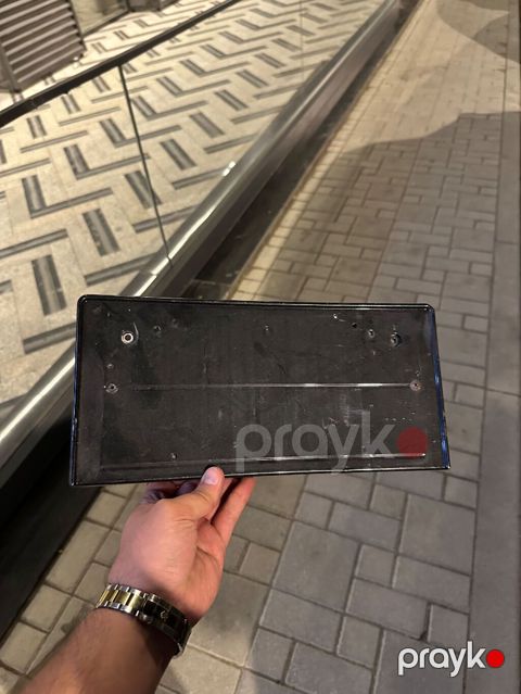 Usten cixmadi siniqi cati yoxdu — Bakı