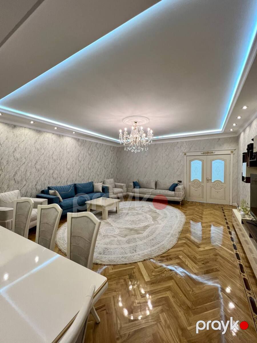 Satılır 3 otaqlı yeni tikili 180 m² — Mənzil, Bakı (7)
