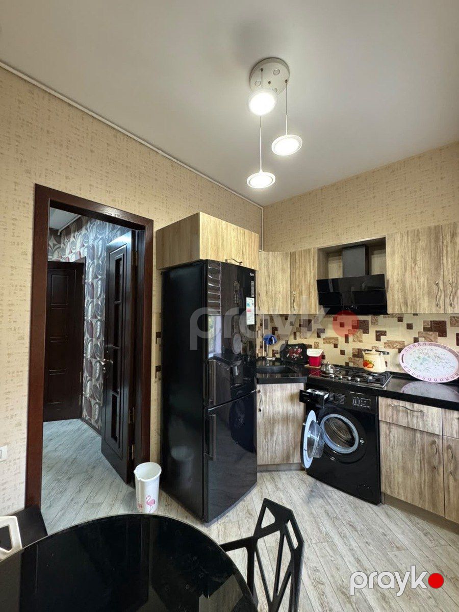 Satılır 2 otaqlı köhnə tikili 65 m² — Mənzil, Bakı (8)